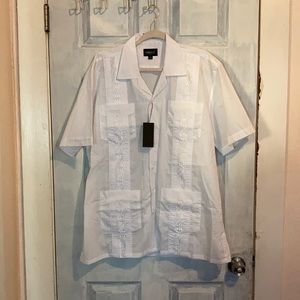 White guayabera size large